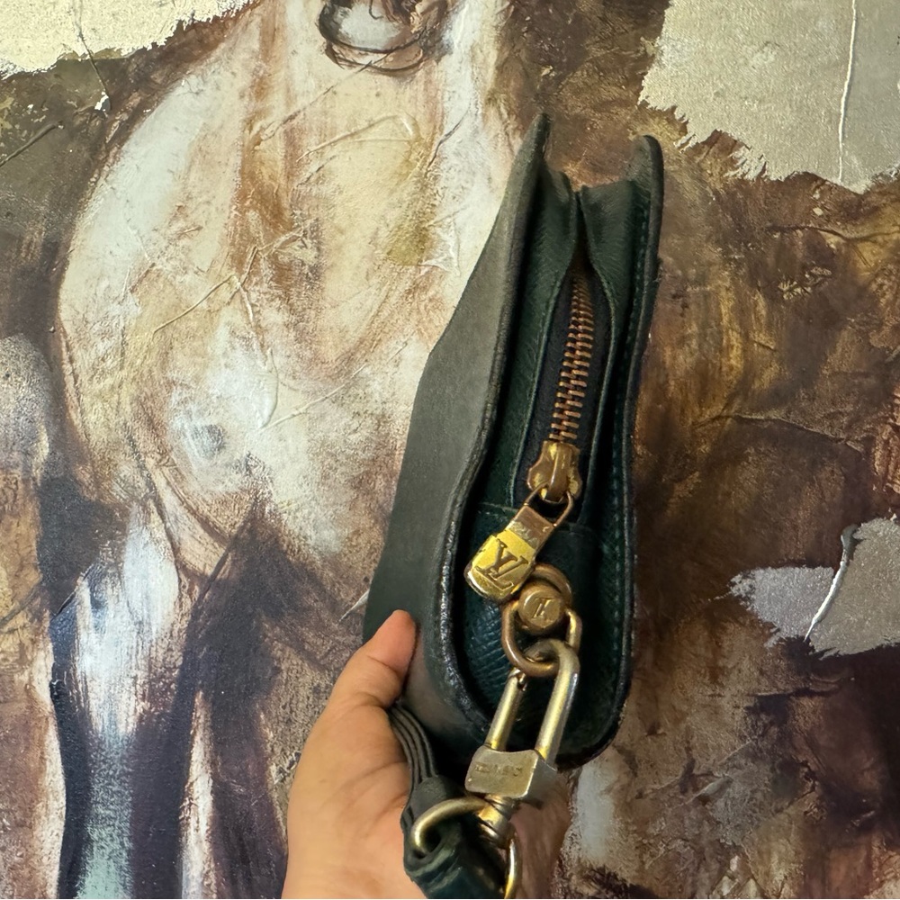 Louis Vuitton Taiga Baikal Leather Wristlet Bag - Picture 8 of 12